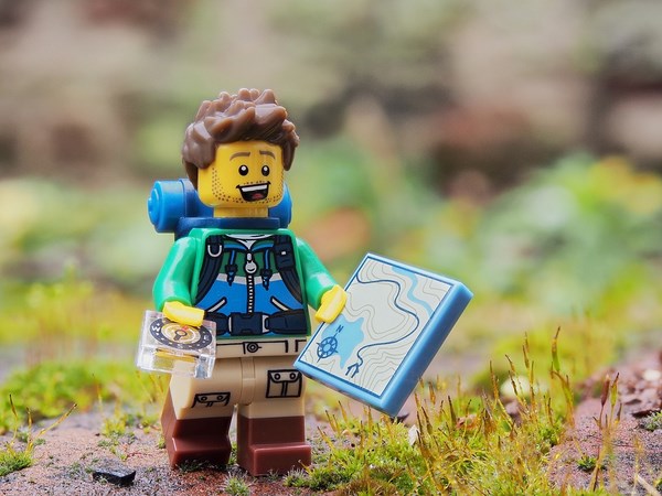 rando-lego (Copier). Crédit photo : PIXABAY
