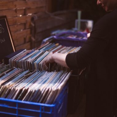 marché du disque. Crédit photo : PIXABAY