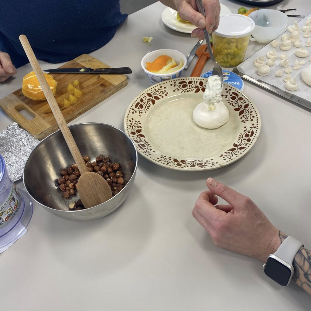 Atelier cuisine émilie. Crédit photo : Emilie Roussial