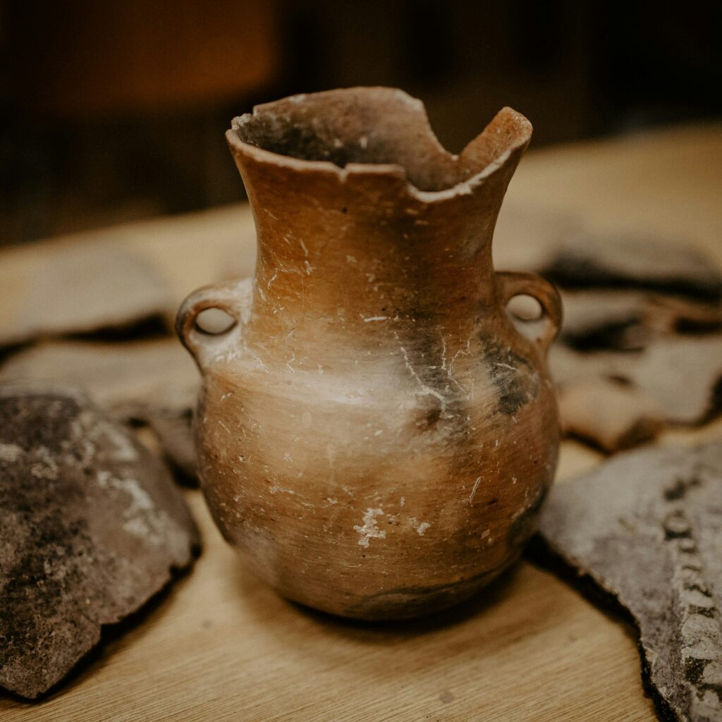 Archéologie. Crédit photo : Libre de droit - UNSPLASH